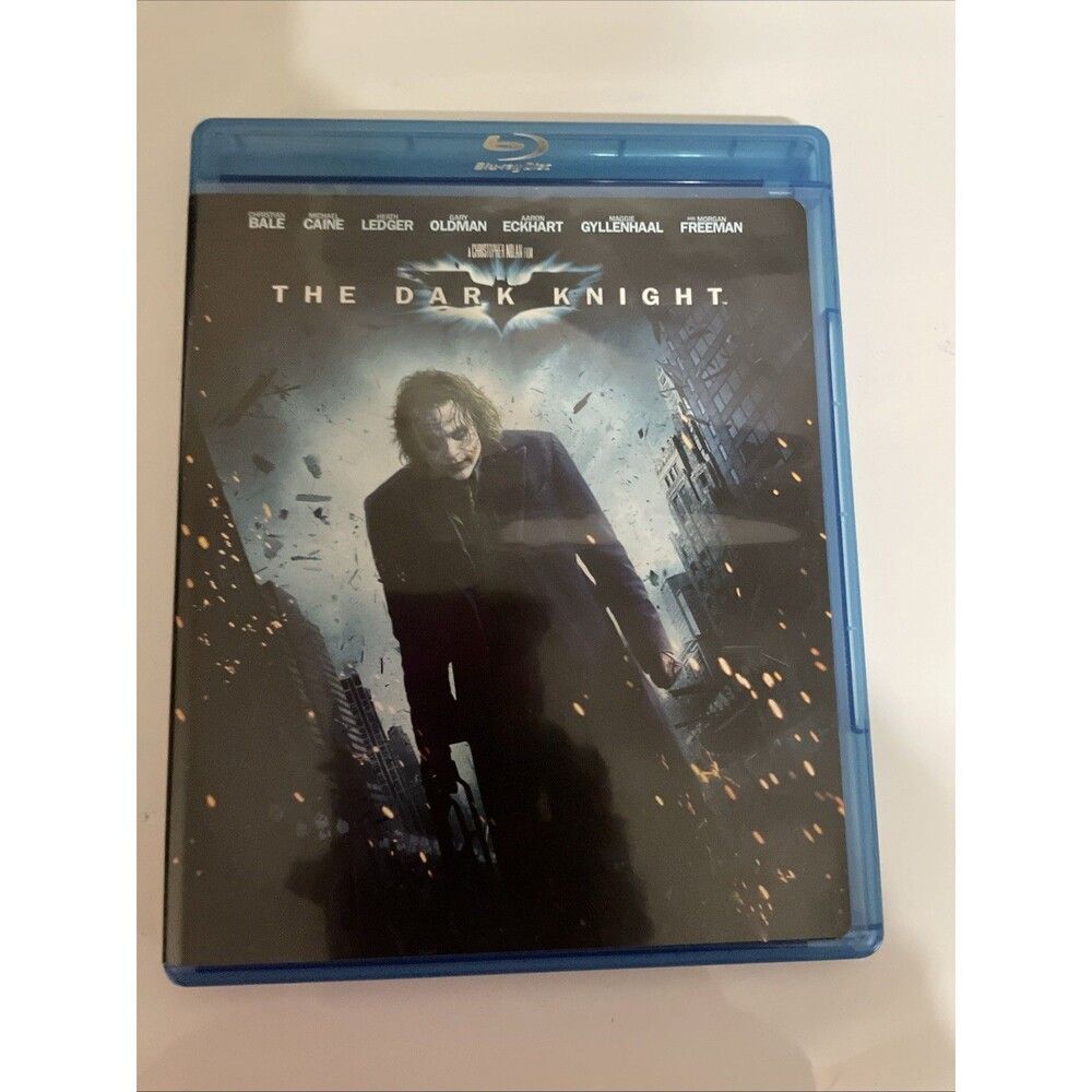 The Dark Knight (Blu-ray and DVD)